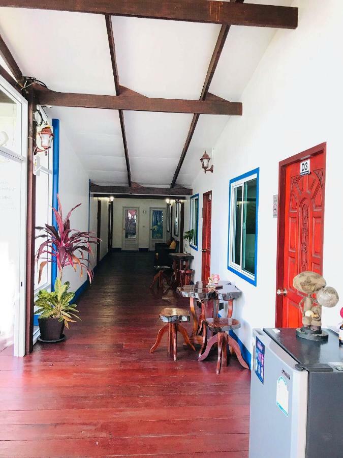 Dutchman Homestay Ko Kut Екстериор снимка